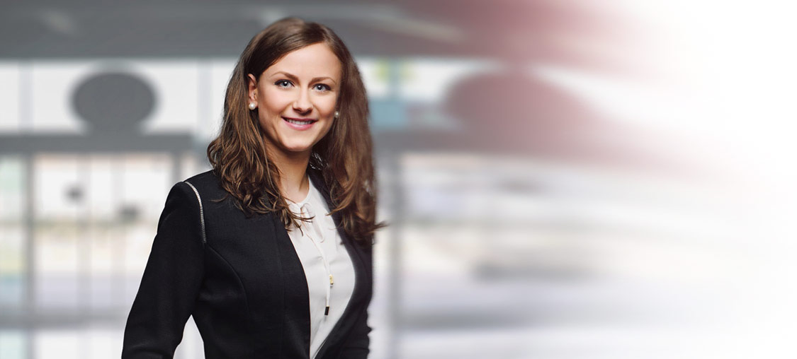 Professional advisor ready to discuss a client's financial concerns